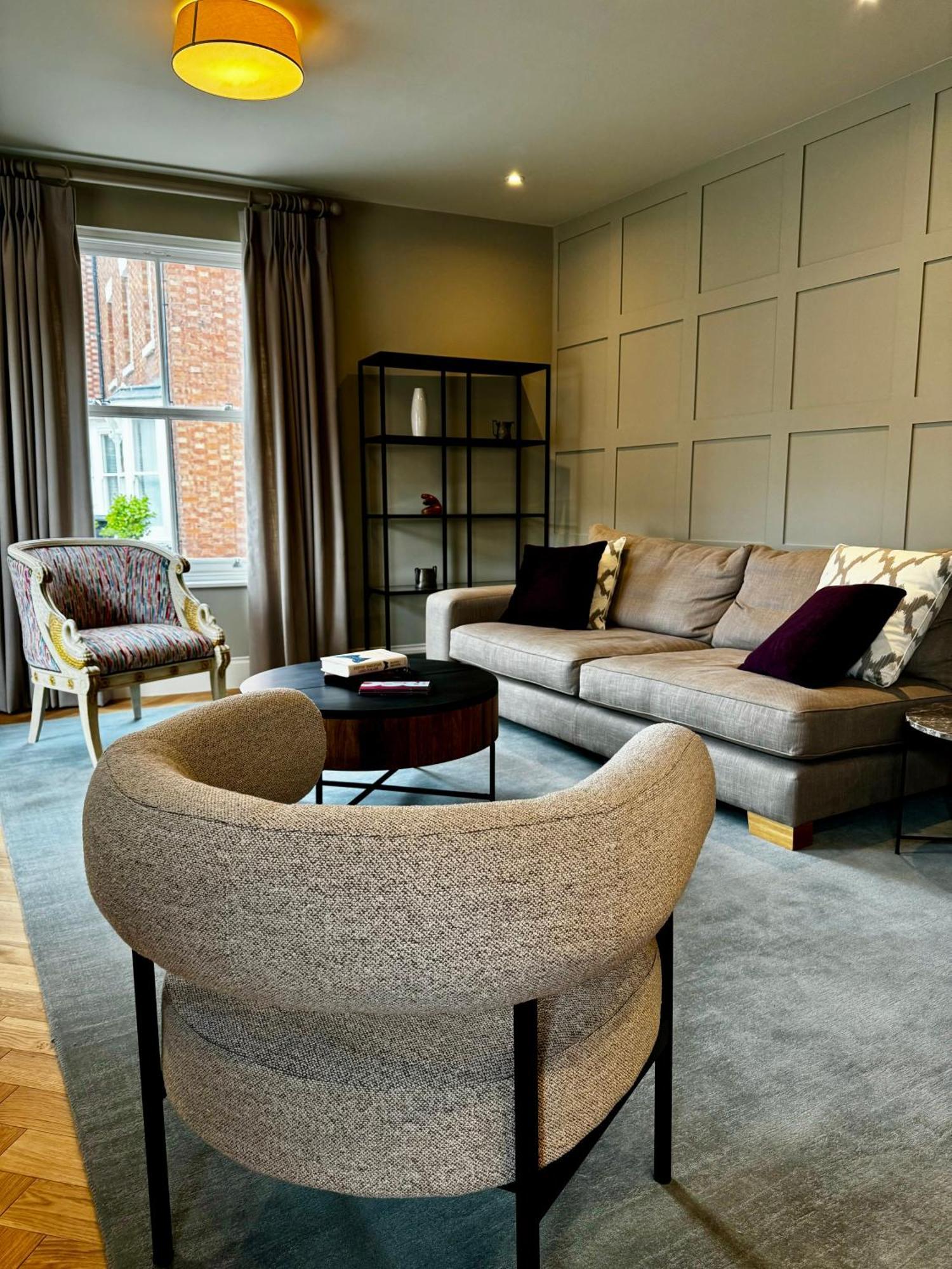 Macbeths Corner High End Luxury Apartment In Centre With Parking Стретфорд-на-Ейвоні Екстер'єр фото